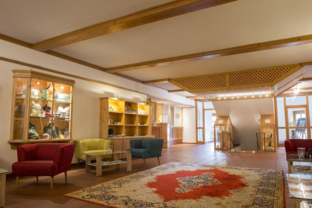 Gutshof Wolfgangsee Resort & Event Hotel Штробль Экстерьер фото
