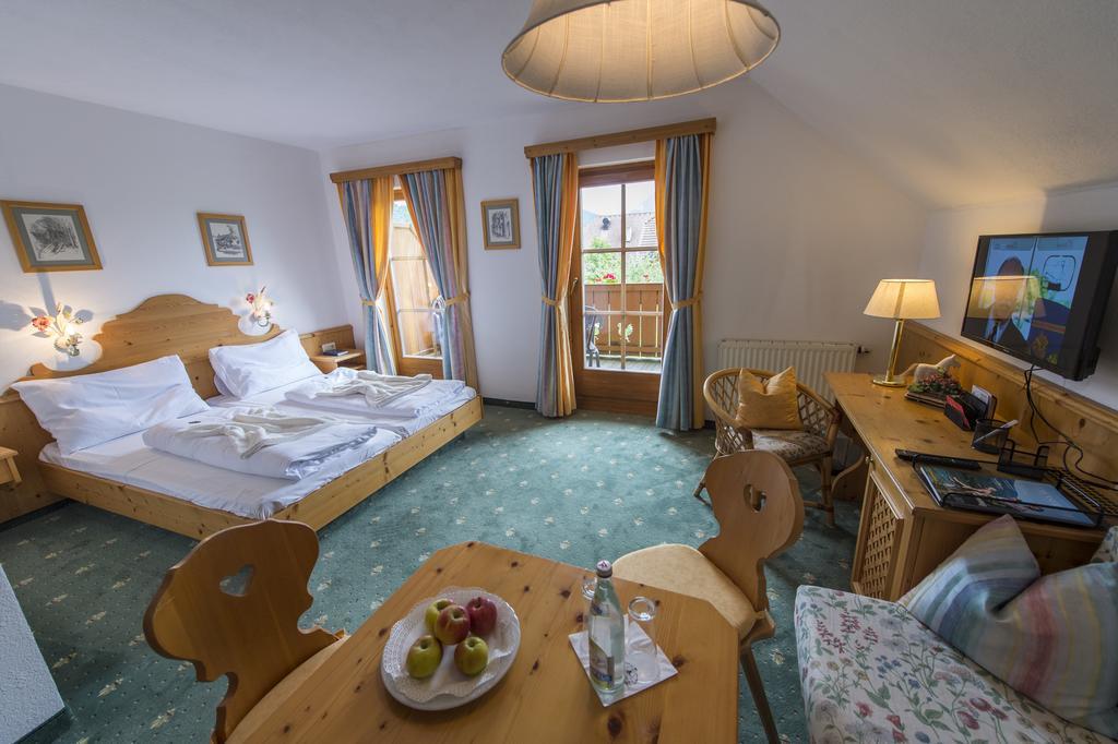 Gutshof Wolfgangsee Resort & Event Hotel Штробль Экстерьер фото