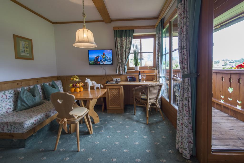 Gutshof Wolfgangsee Resort & Event Hotel Штробль Экстерьер фото