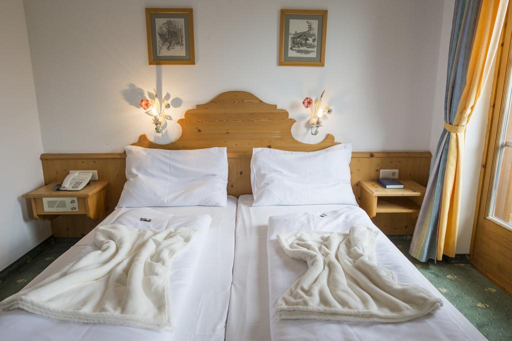 Gutshof Wolfgangsee Resort & Event Hotel Штробль Экстерьер фото