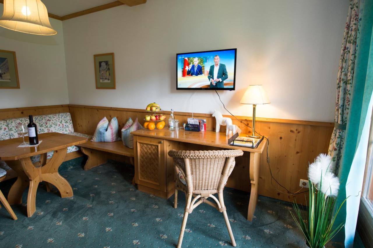 Gutshof Wolfgangsee Resort & Event Hotel Штробль Экстерьер фото
